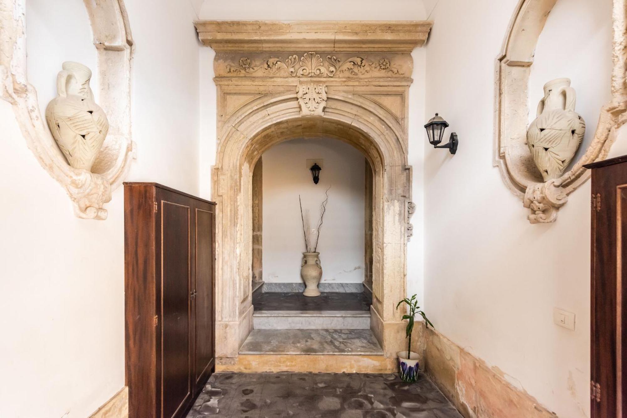 Palazzo Bozzanca Apartments By Wonderful Italy Syracuse Eksteriør bilde